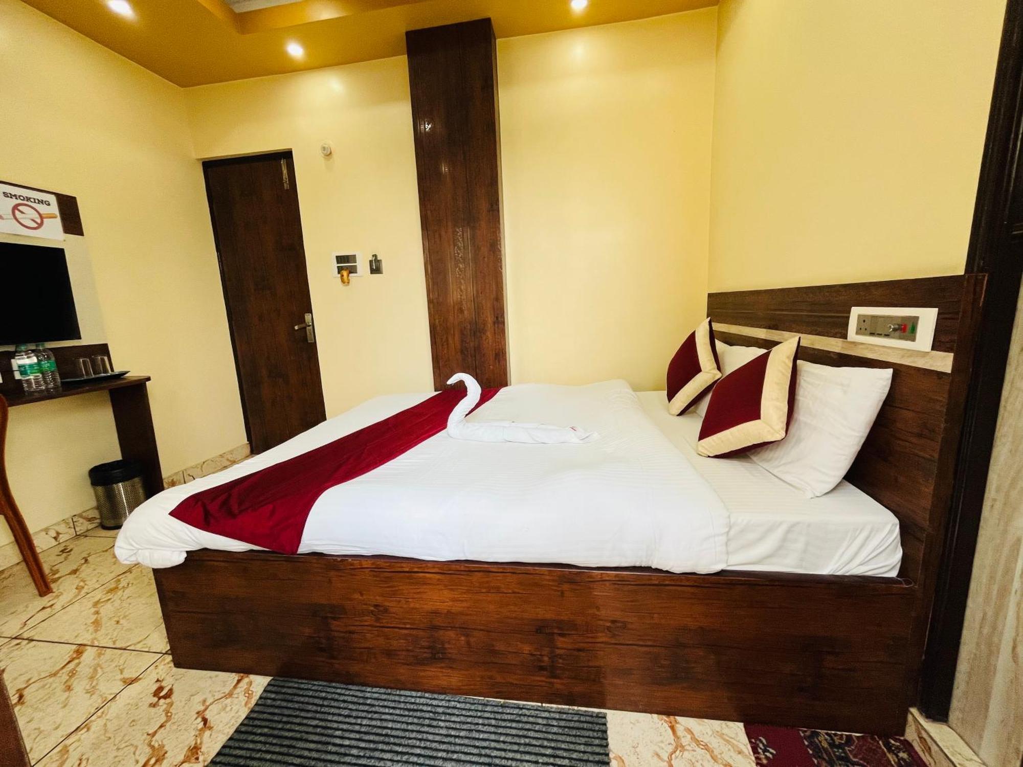 Hotel Kanan Inn Колката Екстер'єр фото