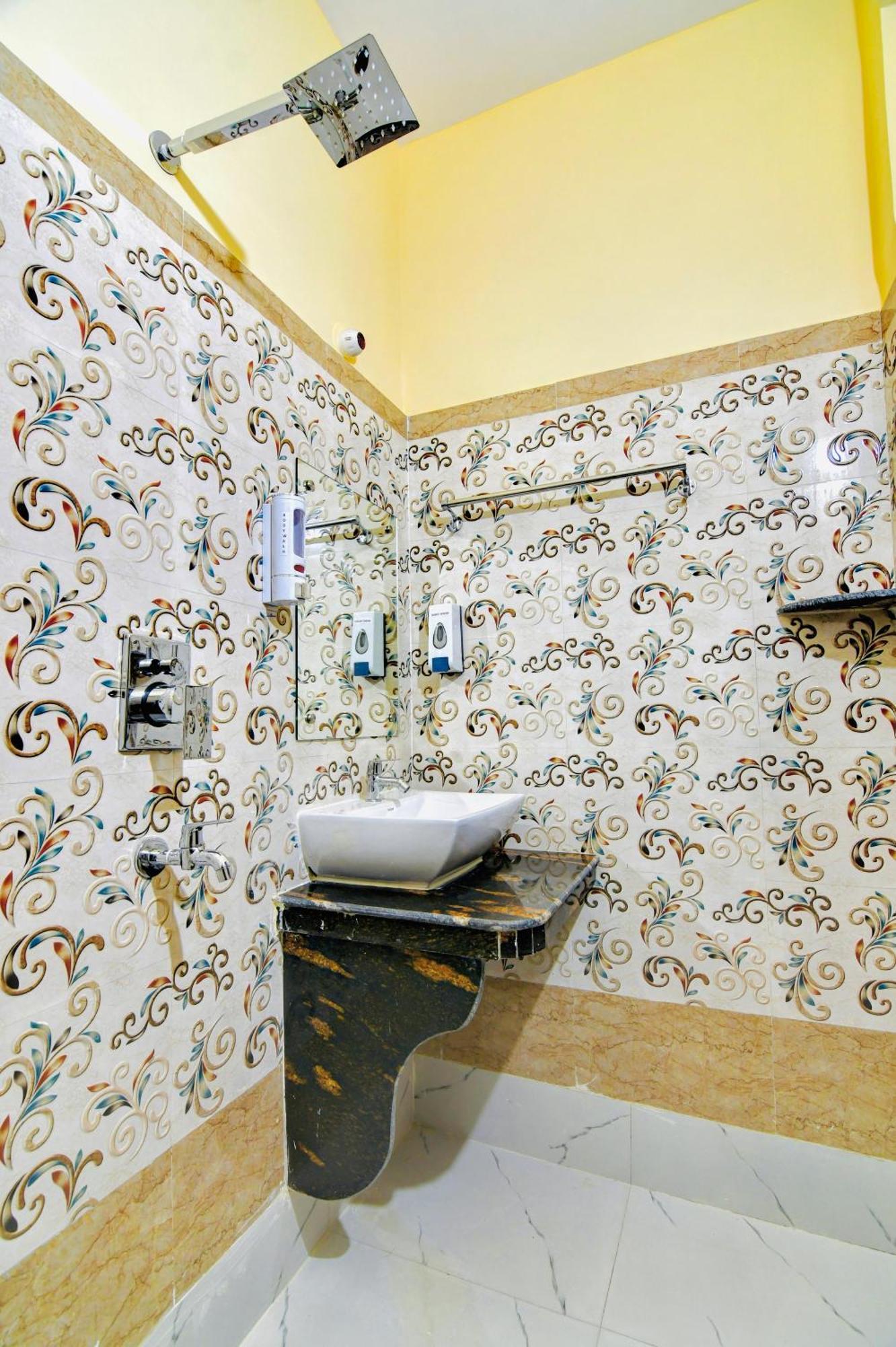 Hotel Kanan Inn Колката Екстер'єр фото