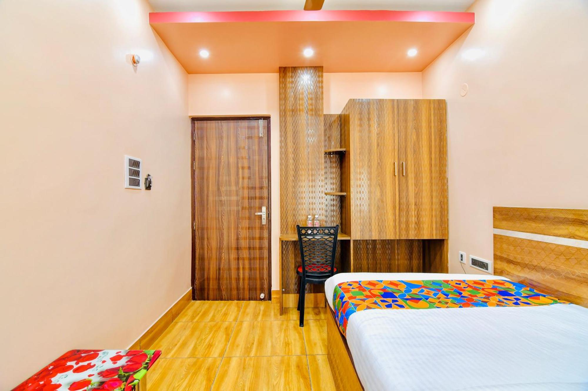 Hotel Kanan Inn Колката Екстер'єр фото